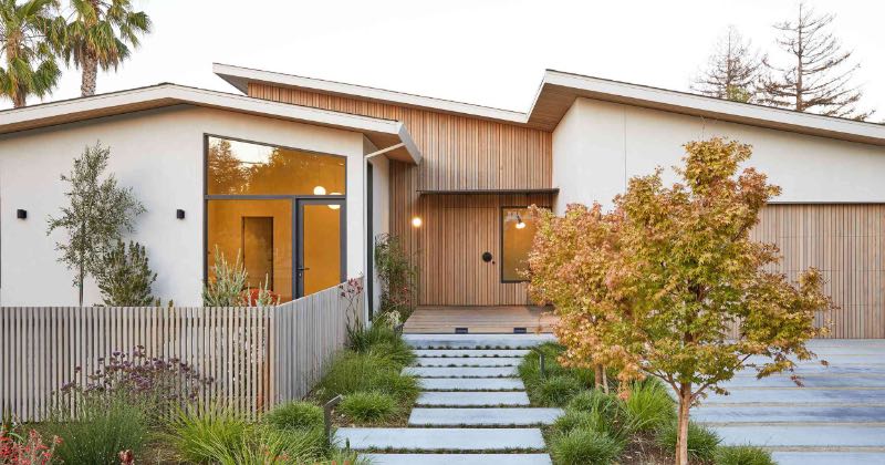 Transform Your Home's Curb Appeal: How Landscaping Services Enhance Exterior Appearance