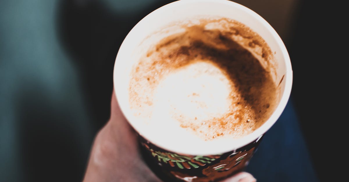 ¿El café con limón realmente aporta beneficios? Mitos, verdades y receta práctica