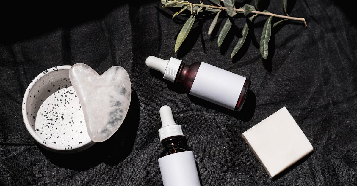 Descubre el poder rejuvenecedor del clavo de olor: Cómo preparar una infusión nocturna para transformar tu piel