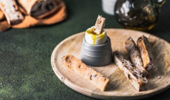 Cómo lograban nuestras abuelas un cabello más grueso de manera natural y sin productos costosos