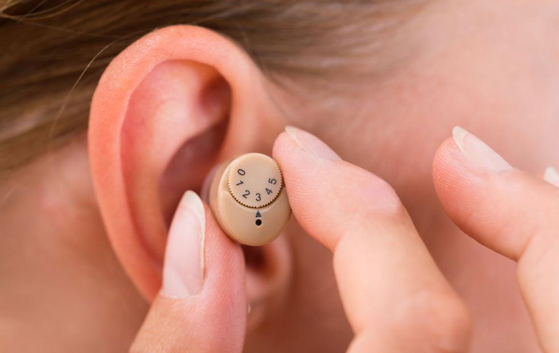 How to Choose the Best Hearing Aids for Your Needs with Confidence
